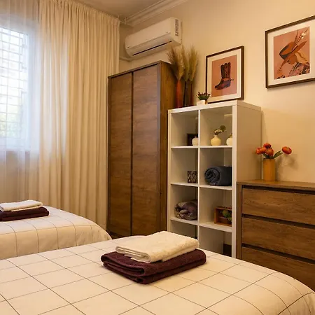Centre Stylish With Private Backyard * Sofia