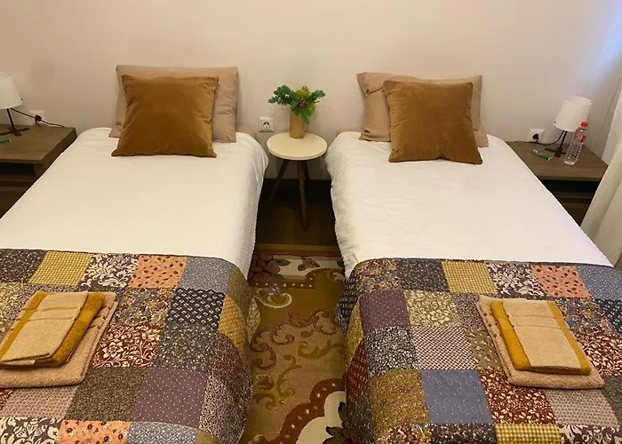 Apartament Centre Stylish With Private Backyard *