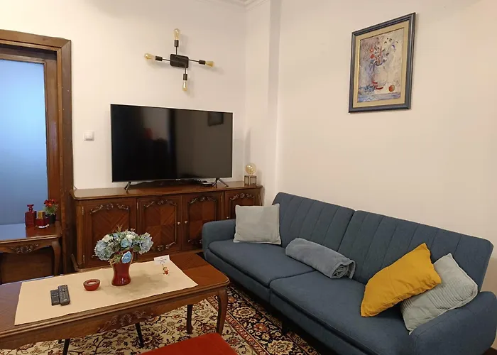 דירה Centre Stylish With Private Backyard *