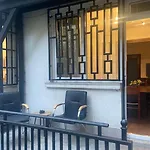 דירה Centre Stylish With Private Backyard *